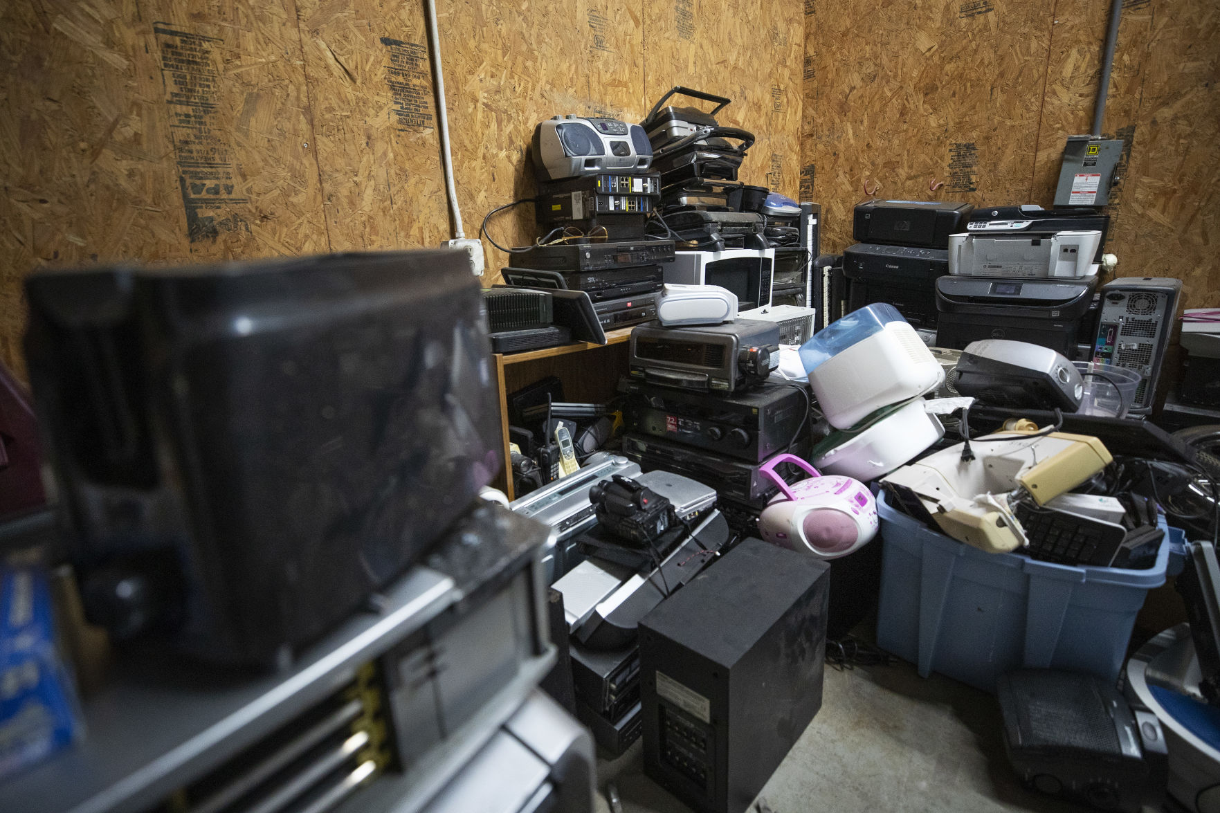 Pile of junk.jpg